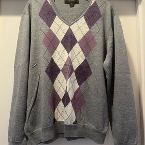 Tasso Elba Gray and Purple Argyle V-Neck Sweater